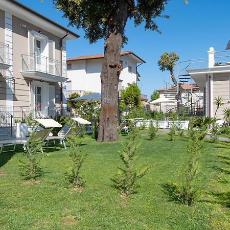 Lido Luxury Villas Lido di Camaiore Extérieur photo