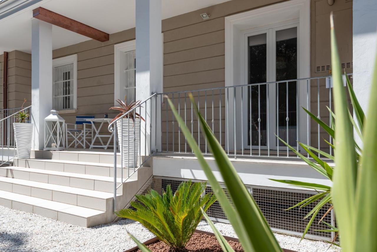 Lido Luxury Villas Lido di Camaiore Extérieur photo