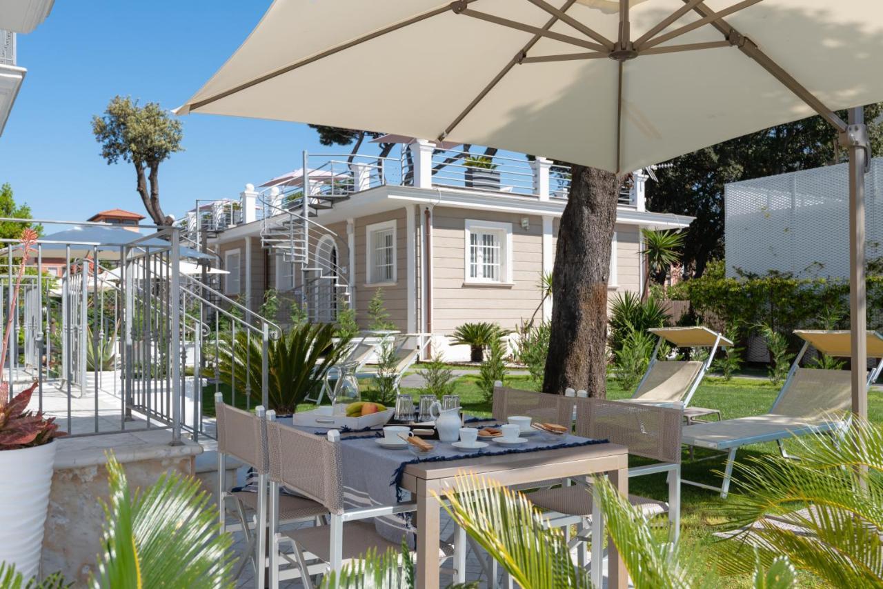 Lido Luxury Villas Lido di Camaiore Extérieur photo